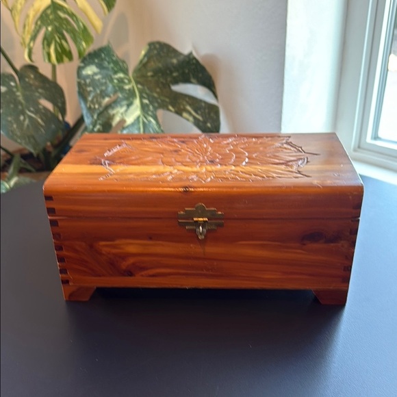 Wooden Storage Box with Intricate Design - Picture 1 of 8